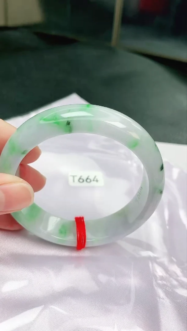 未镶嵌手镯翡翠缅甸天然A货翡翠手镯