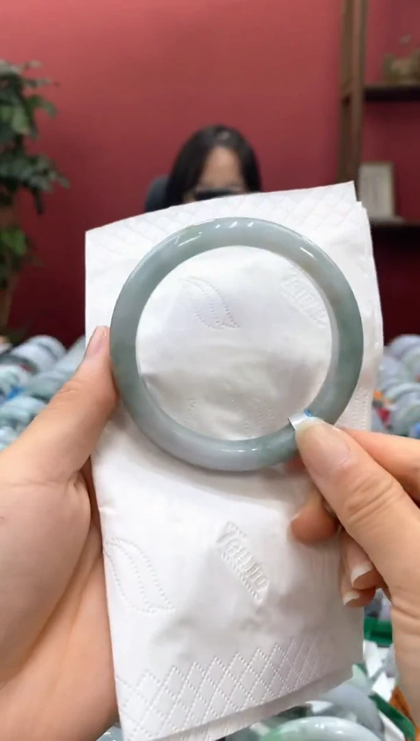 翡翠手镯未镶嵌00005255