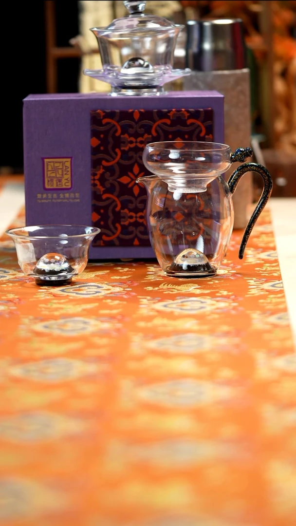 闪购   1个七曜流光鸿杯+七曜怡然茶海+七曜盖碗+1个暗夜金滤网
