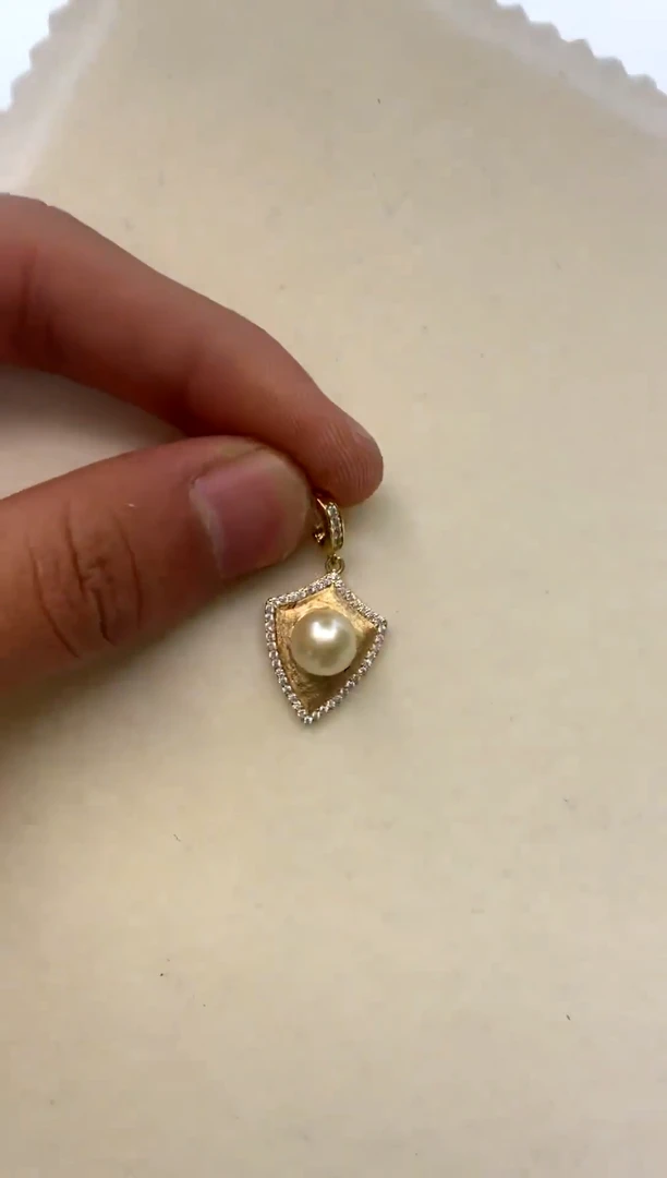 颈饰银S925镶嵌海水珍珠