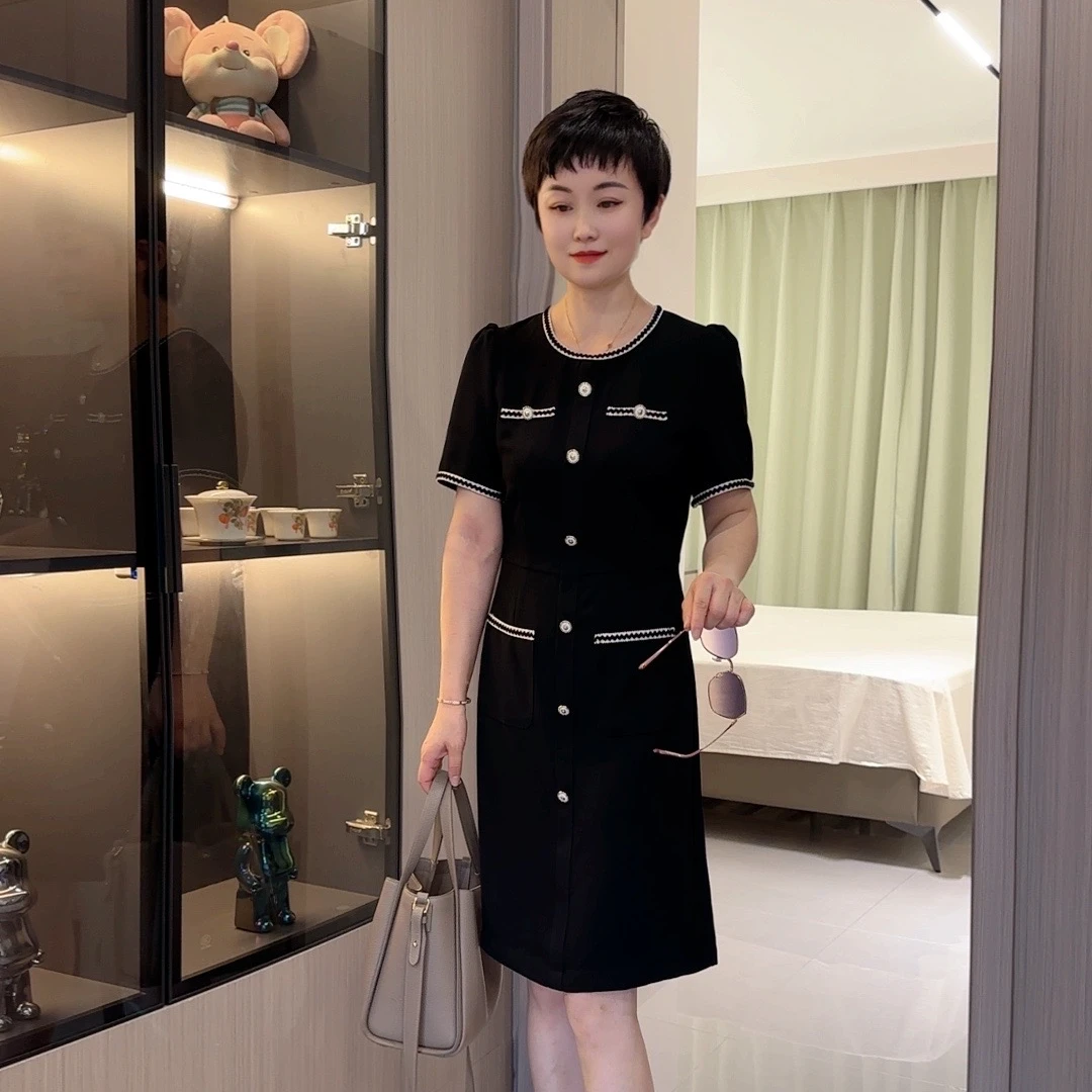 妮子严选“时髦不费力”优雅静奢连衣裙2057