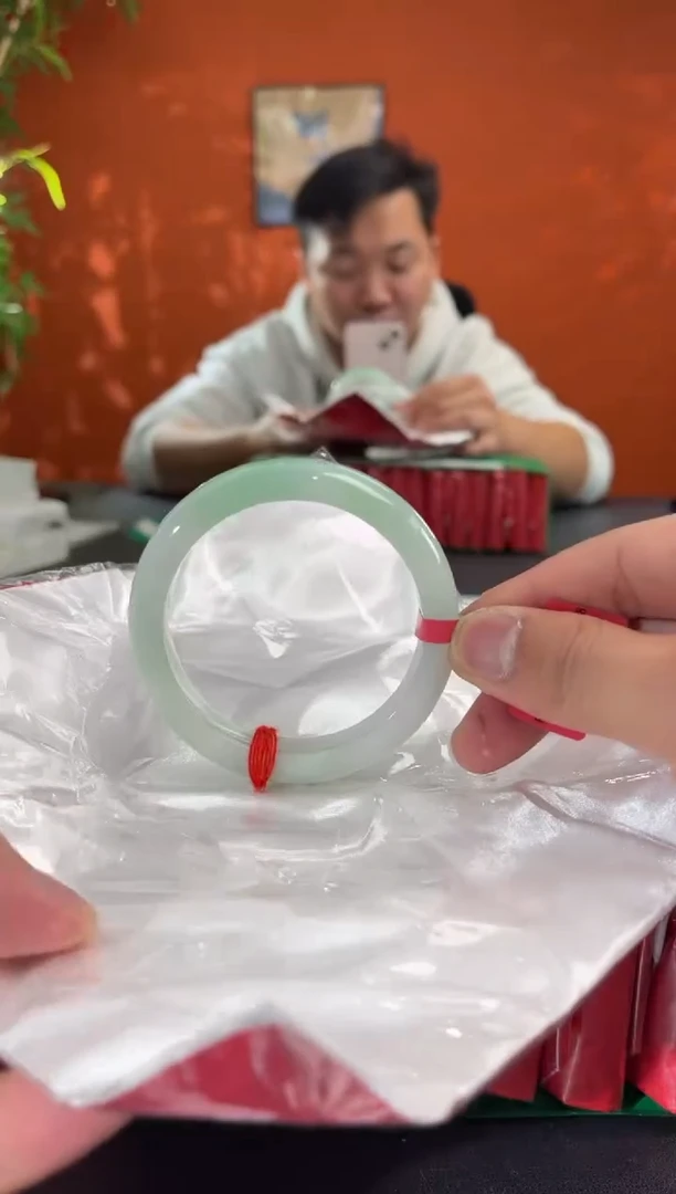 未镶嵌手镯翡翠1  58