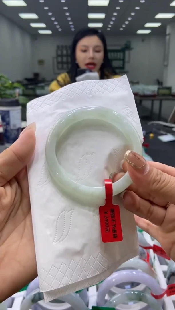 未镶嵌手镯翡翠00007502