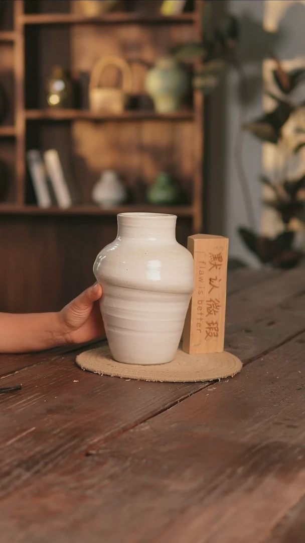 摆件22-7高23口7误差2无孔瑕疵