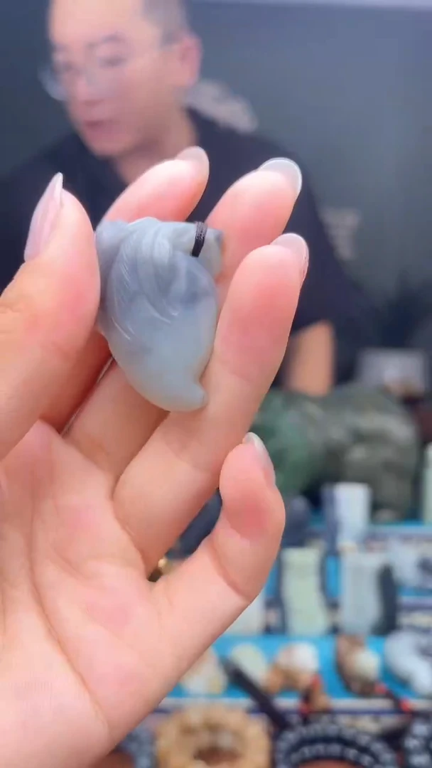 未镶嵌和田玉挂件1