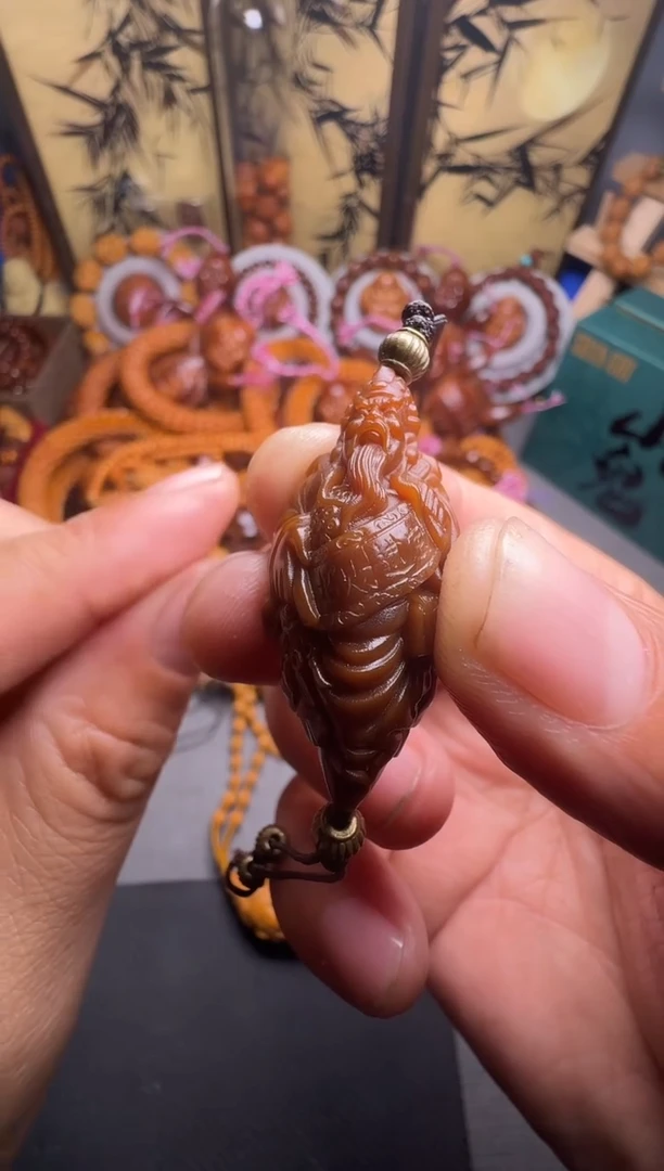 手串橄榄核财神到