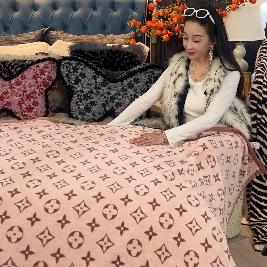 粉色老花多功能毛毯欧式轻奢毯