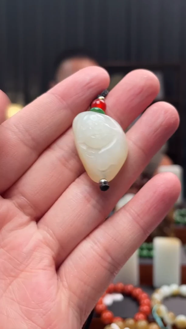 吊坠(不含链)未镶嵌和田玉挂件