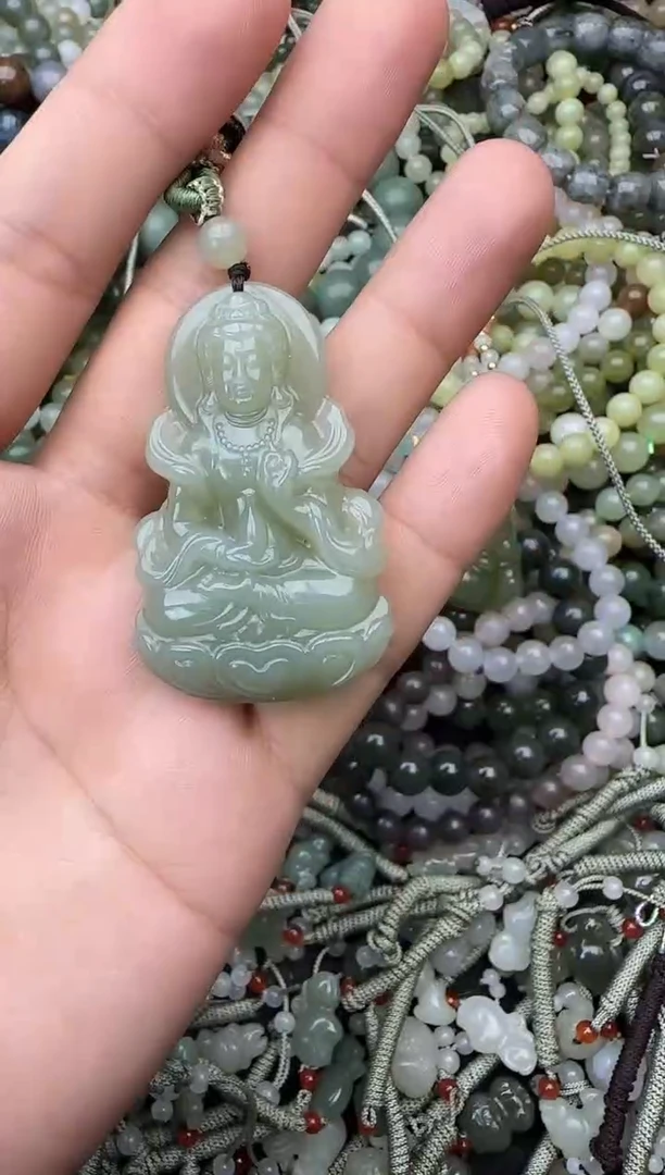 颈饰未镶嵌和田玉拍一发一