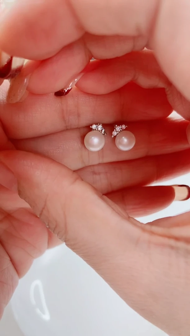 未镶嵌淡水珍珠耳钉耳钉