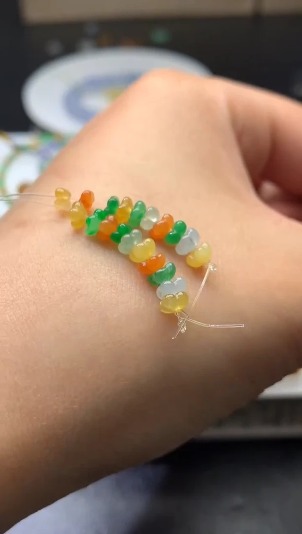 未镶嵌定制翡翠毛货  20颗   4