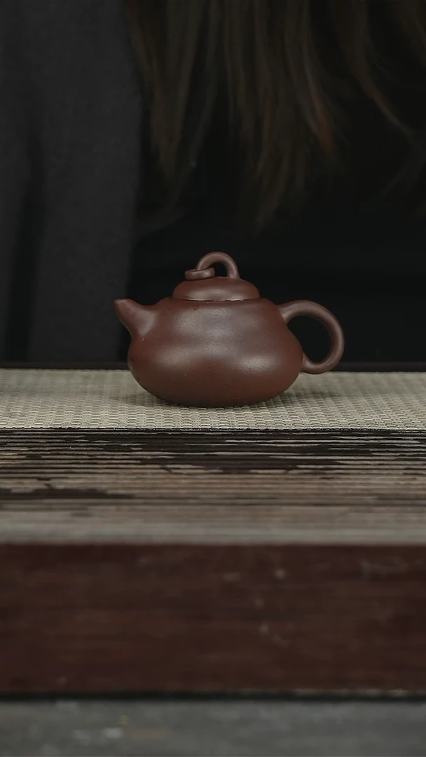 茶壶紫砂107号190CC