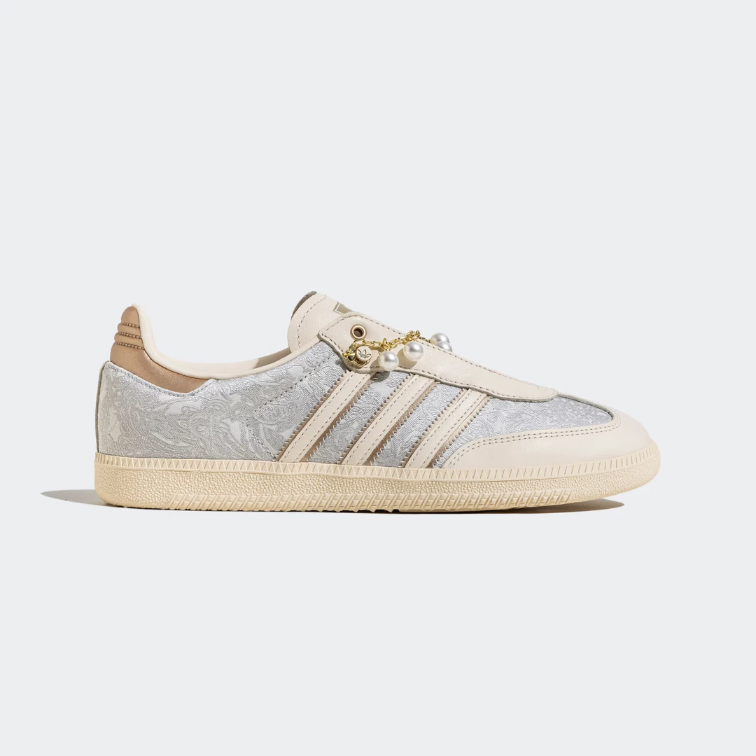 adidas三叶草 SAMBA OG 百搭防滑耐磨低帮板鞋女款浅灰 JQ2616 H