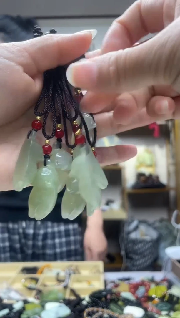未镶嵌岫玉吊坠多样性发货拍一发一