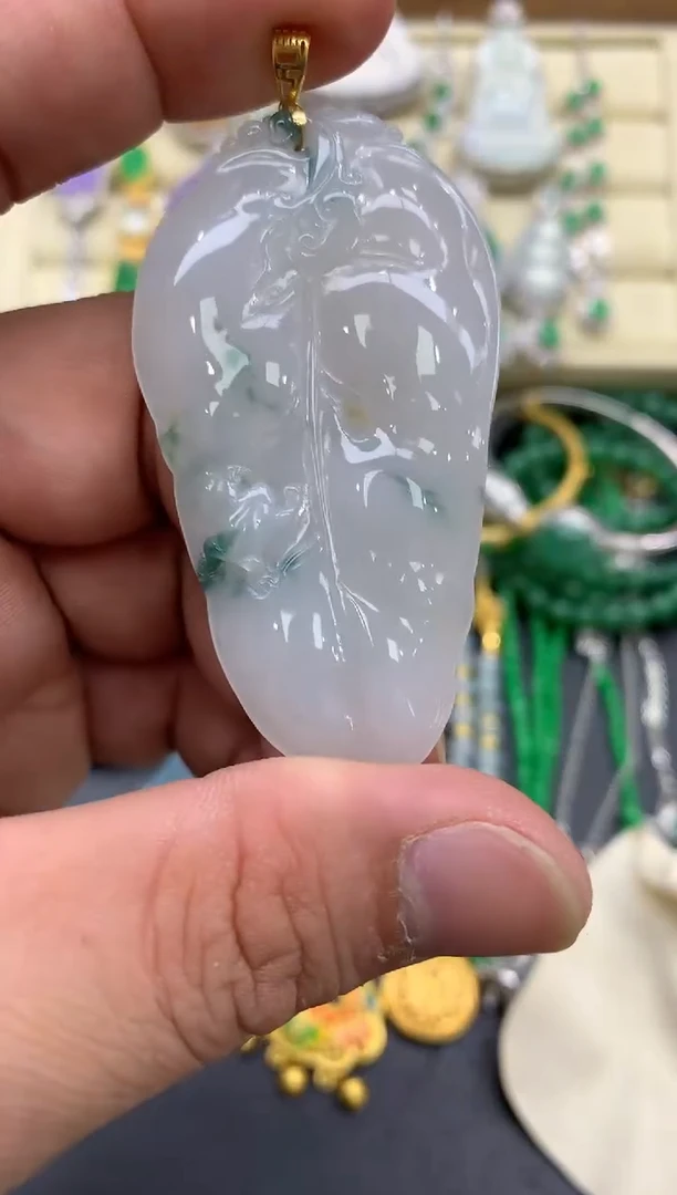 翡翠18K金镶嵌颈饰581-中国好珍宝