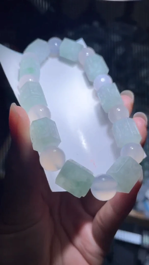 未镶嵌定制翡翠天然缅甸翡翠手串27