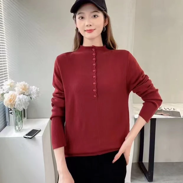 美红家   637半高领9扣子超细羊毛衫