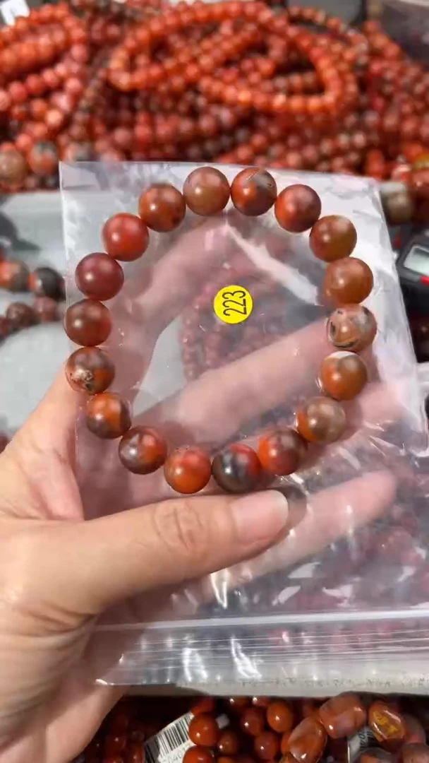 南红玛瑙手串未镶嵌12+