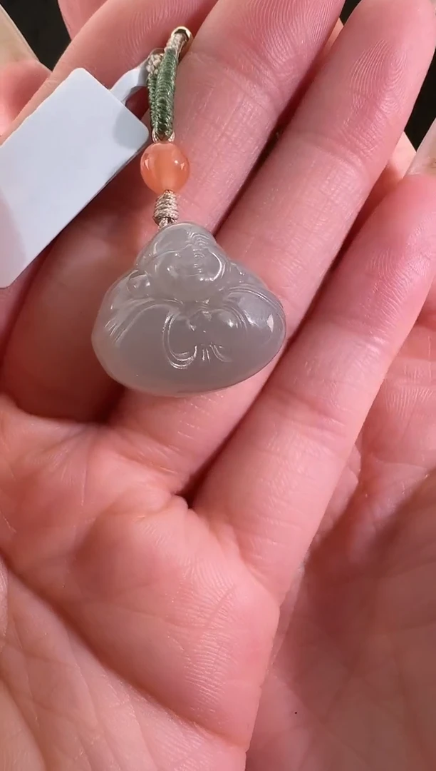 和田玉未镶嵌颈饰烟紫抱抱佛 p