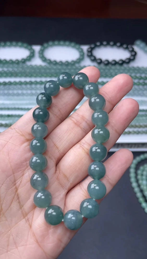 颈饰未镶嵌翡翠手串卡10