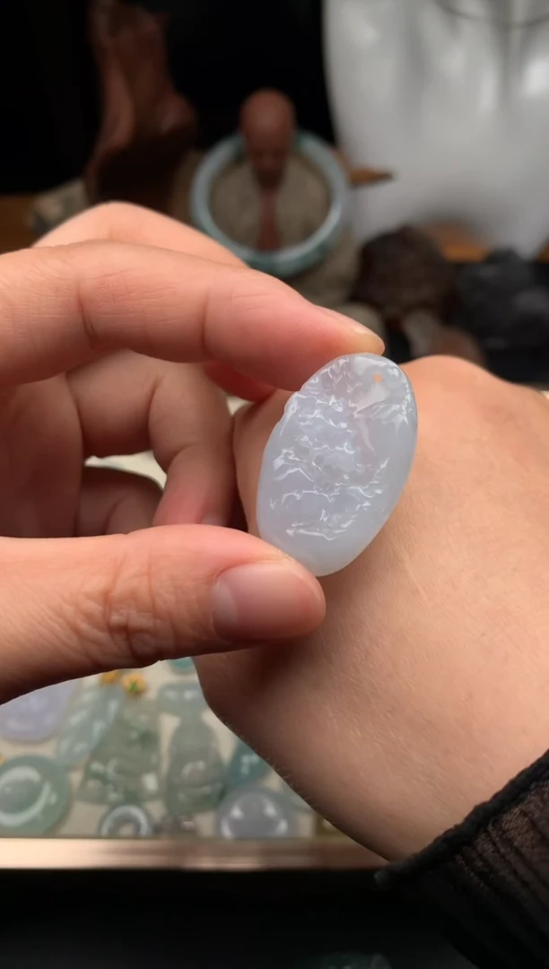 吊坠(不含链)未镶嵌翡翠吊坠