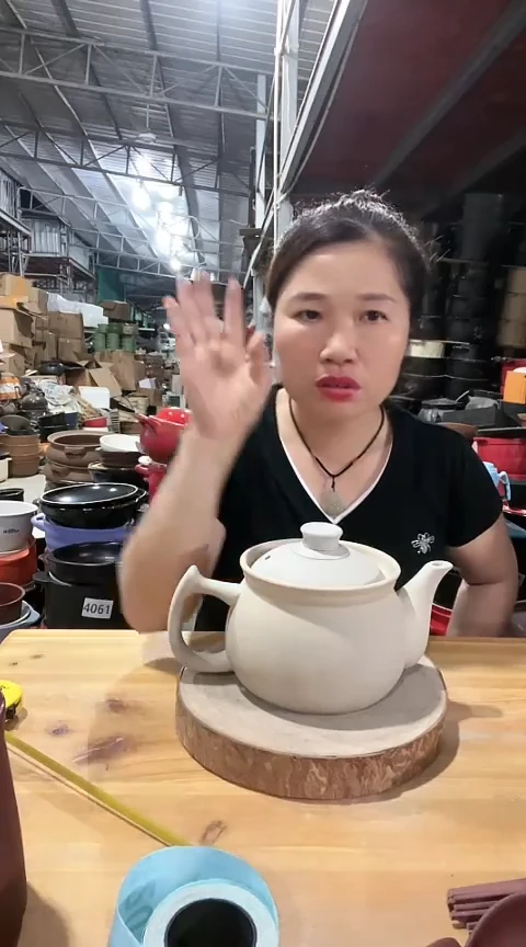 瑕疵1.5麦饭石养生壶