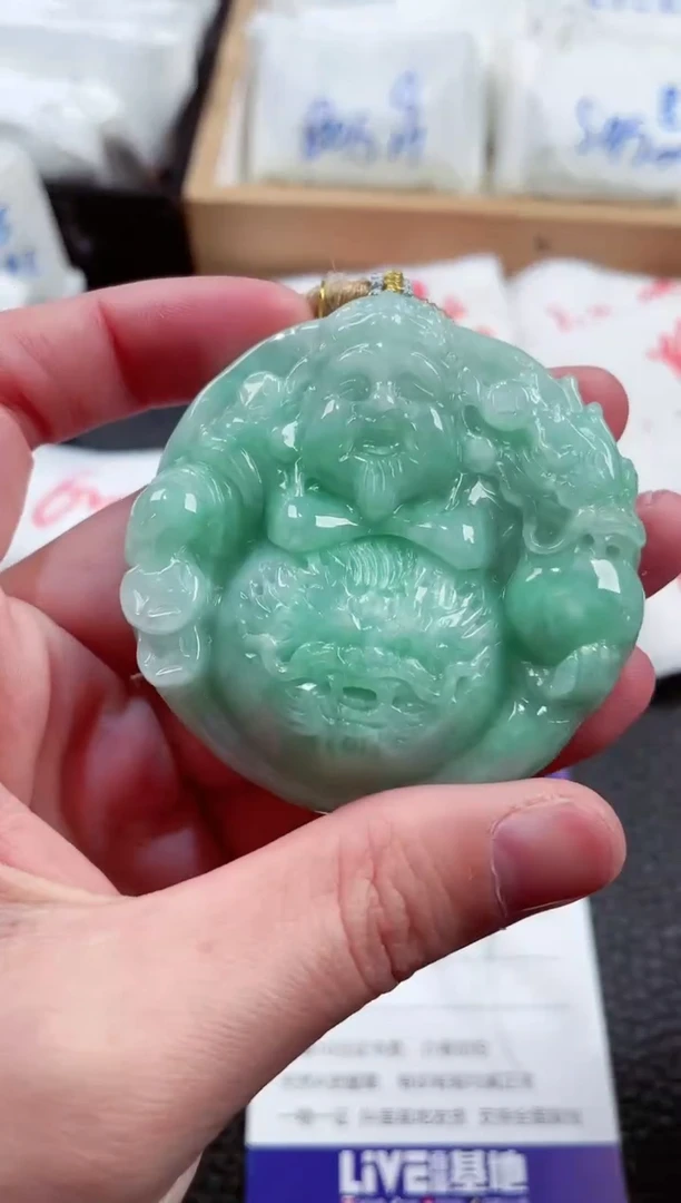 【闪购商品】翡翠颈饰未镶嵌00005974