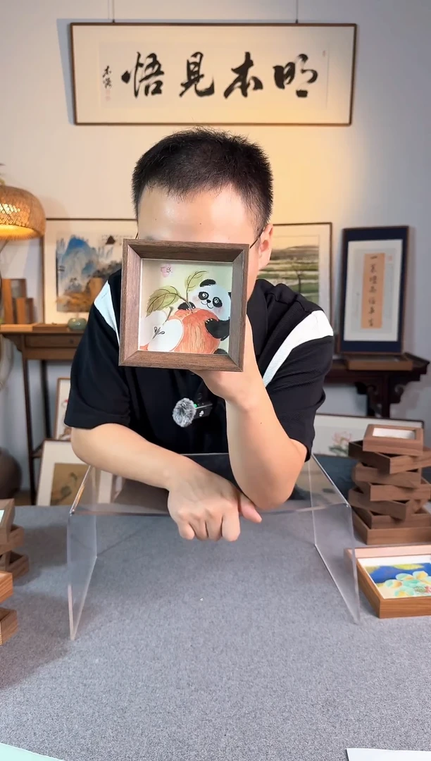 书法福利-方4寸- 苹果熊猫-纯手绘小摆件