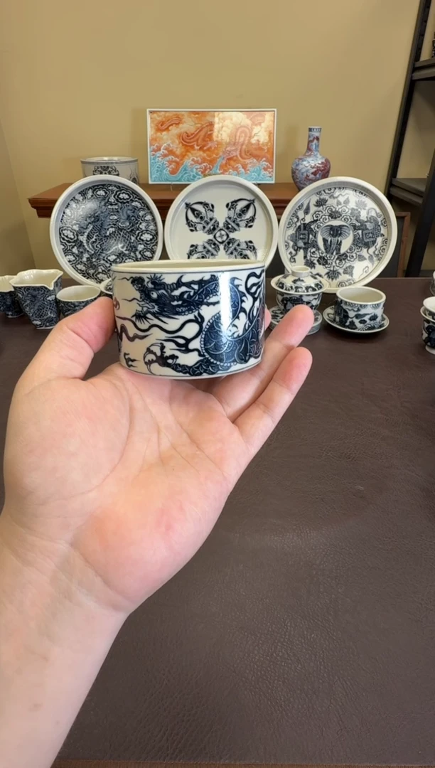 二号釉1351龙纹扳指杯