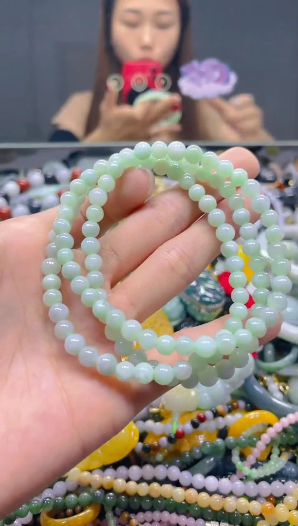 颈饰未镶嵌翡翠5MM/T/翡翠A货，一件也是批发价