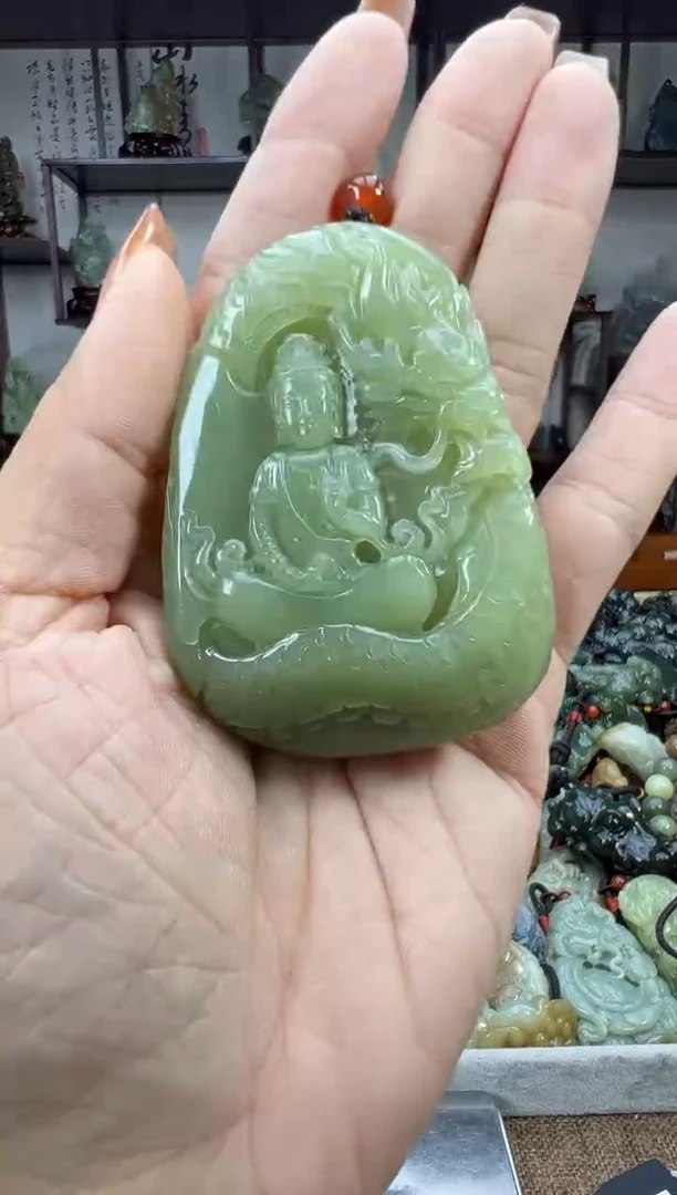 未镶嵌和田玉把件1