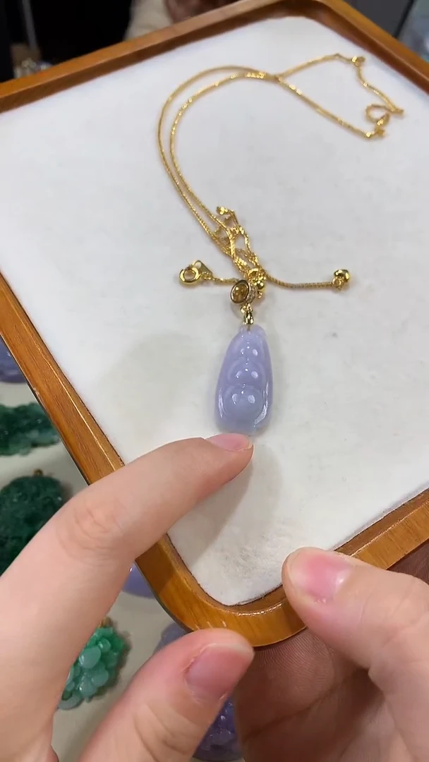 颈饰未镶嵌翡翠吊坠