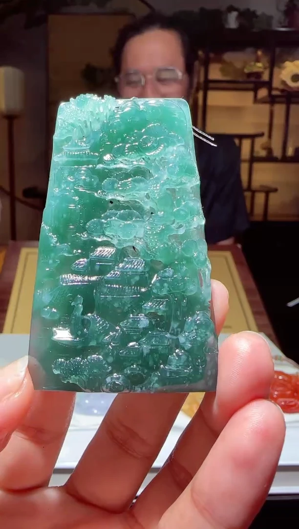 定制翡翠未镶嵌L-@@QJYD051052