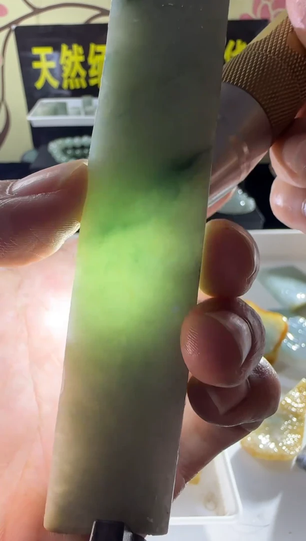 未镶嵌定制翡翠定制