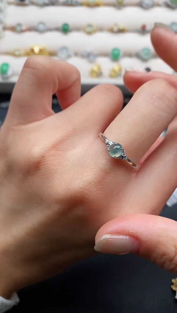 银S925镶嵌戒指翡翠888888+6