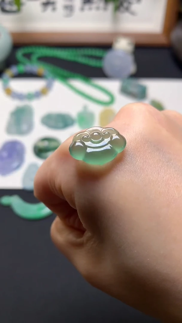 未镶嵌定制翡翠0164810197   12.5*17.3*3.9