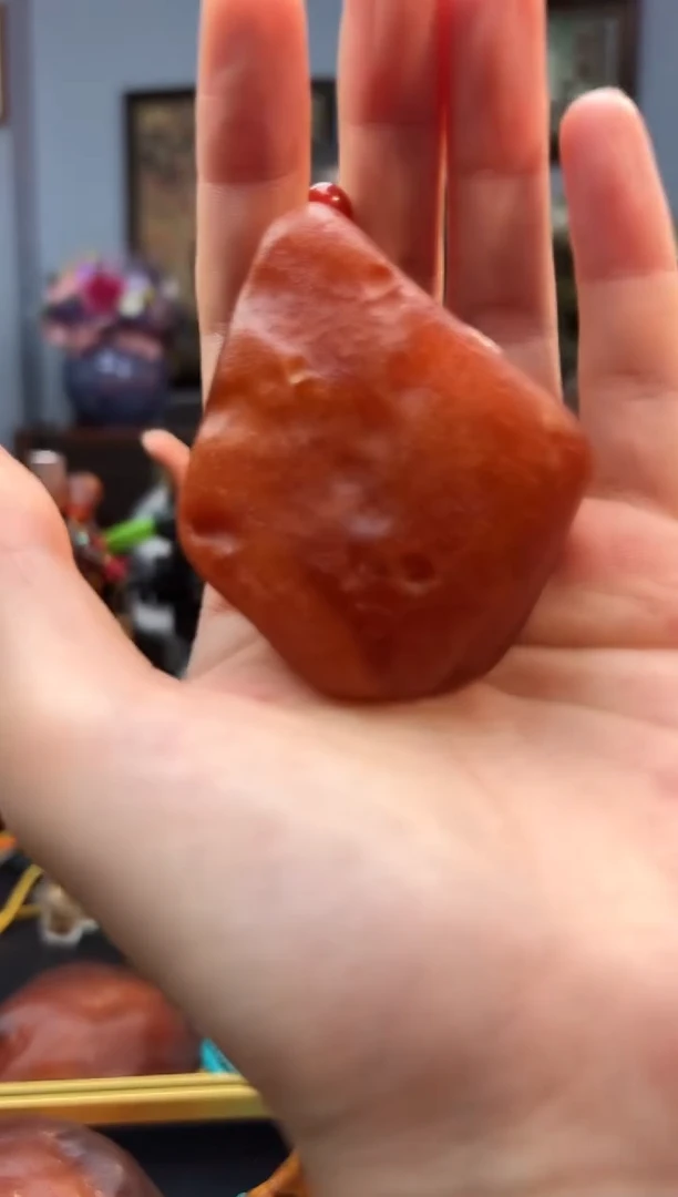 琥珀颈饰未镶嵌吊坠