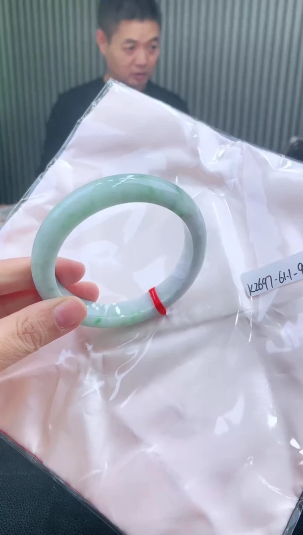 未镶嵌手镯翡翠111