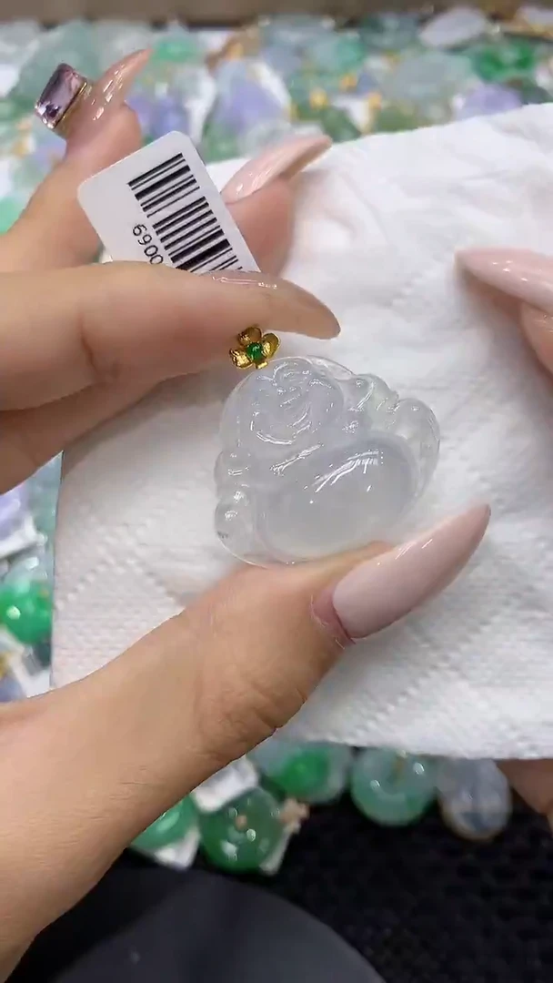 颈饰18K金镶嵌翡翠111111111111