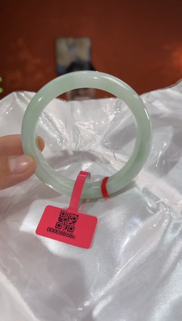 未镶嵌手镯翡翠翡翠手镯