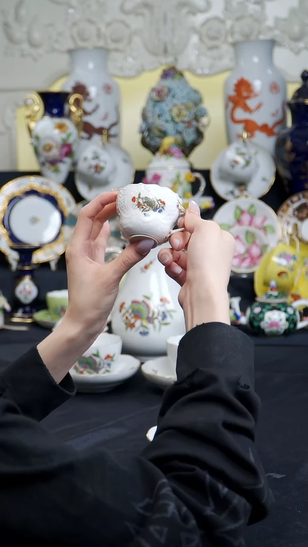 骨瓷婷婷中古器物如图所示49