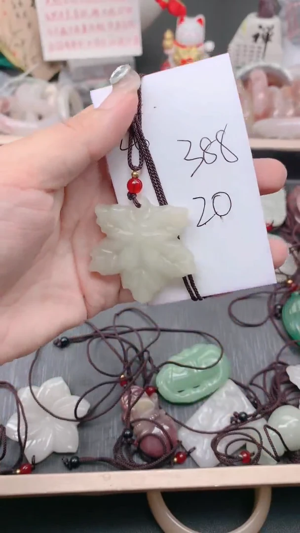 未镶嵌手镯石英质玉388