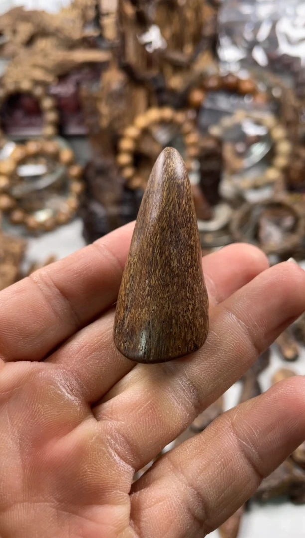 沉香沉香碎屑 达拉干  沉香9.1克沉水