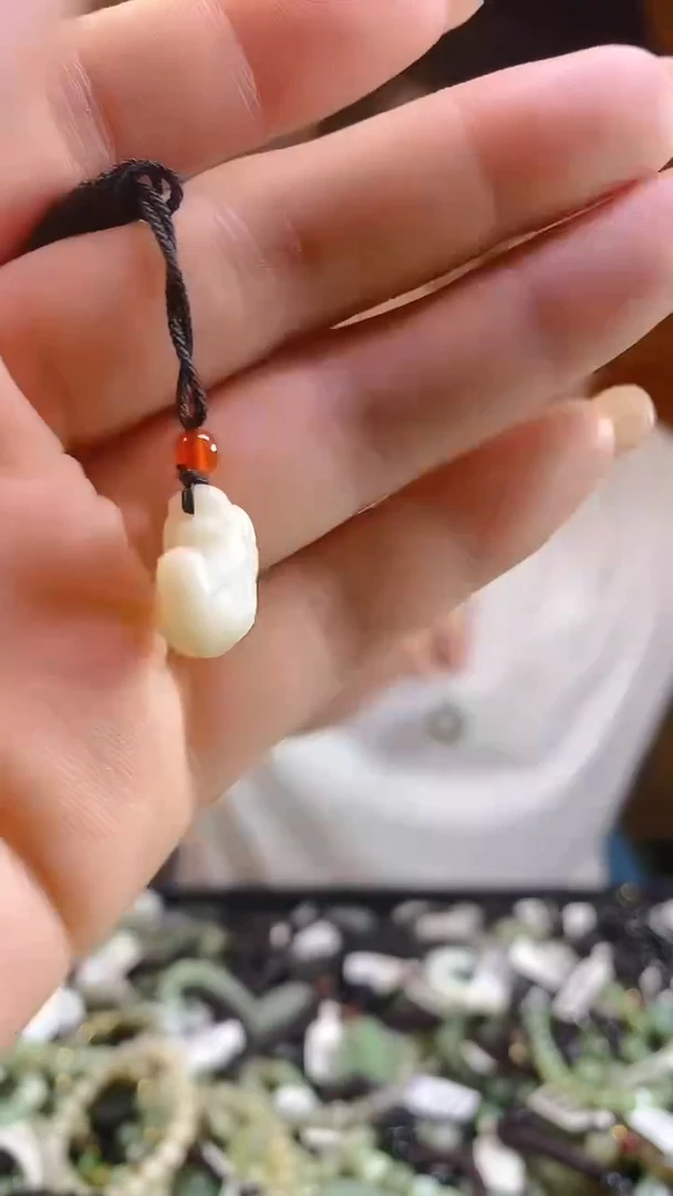 和田玉未镶嵌颈饰多样性发货,拍一发一