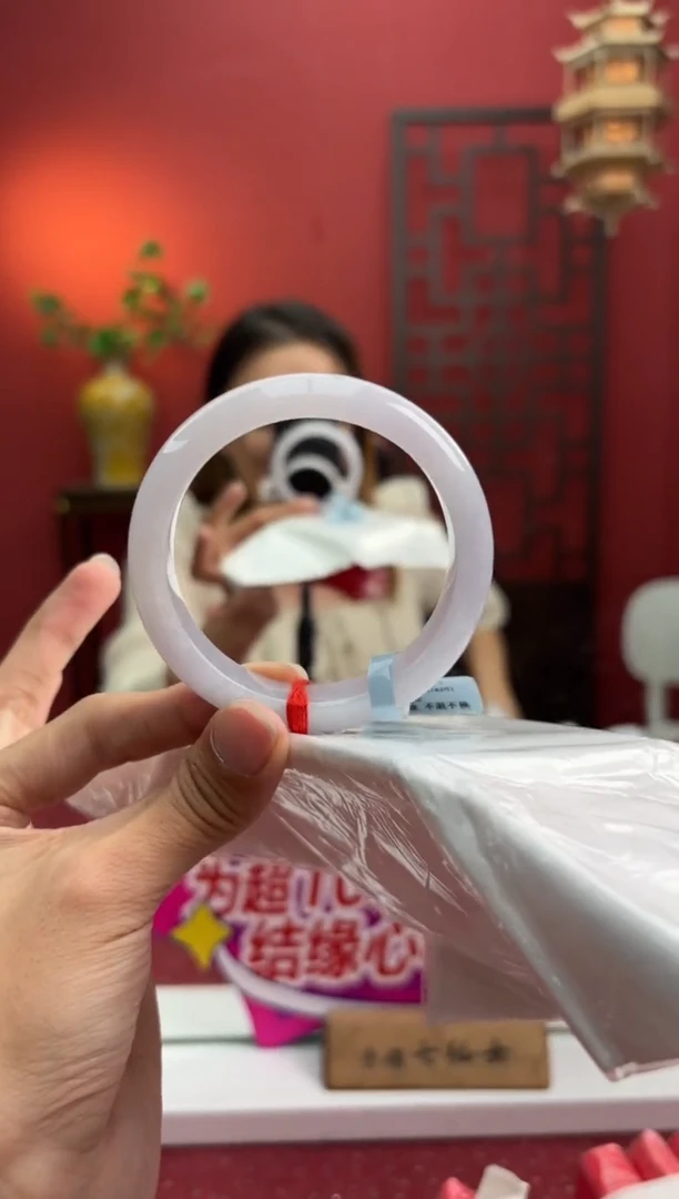 未镶嵌手镯翡翠翡翠手镯1