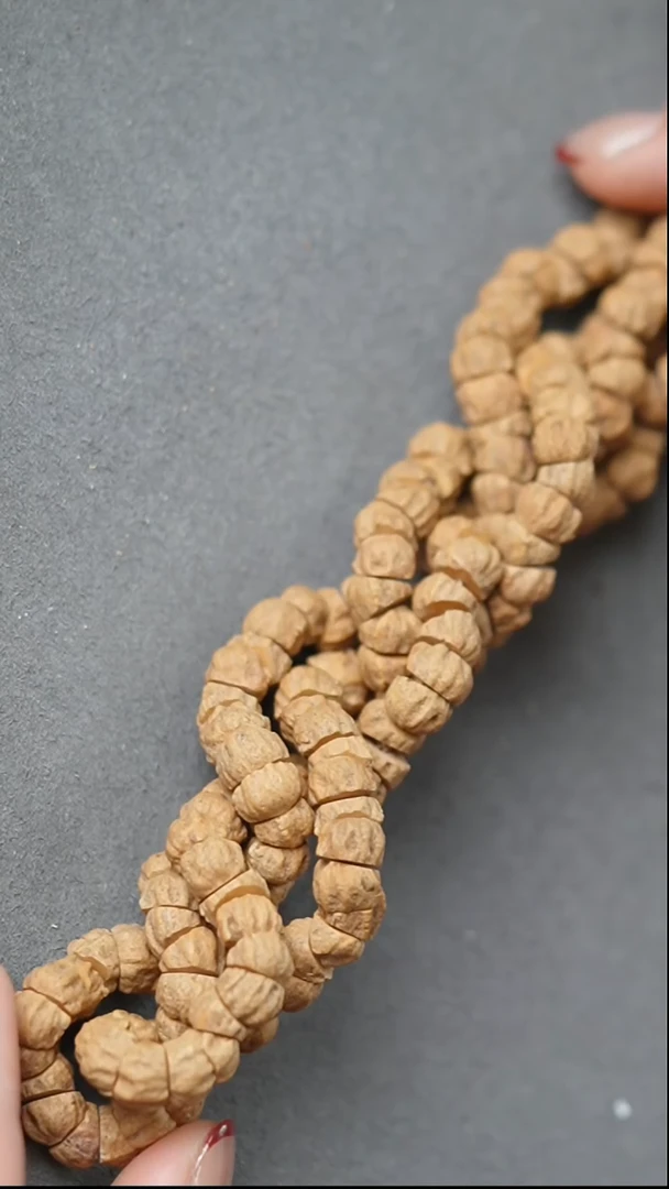 【闪购商品】柏香籽/百香籽吊坠惊鸿墨虎