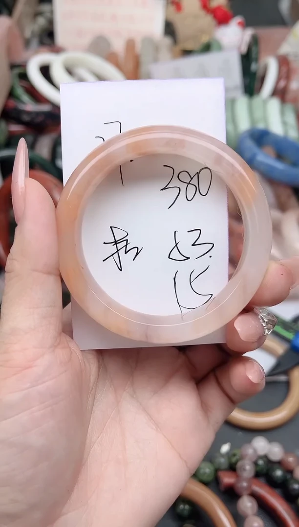 未镶嵌手镯石英质玉380