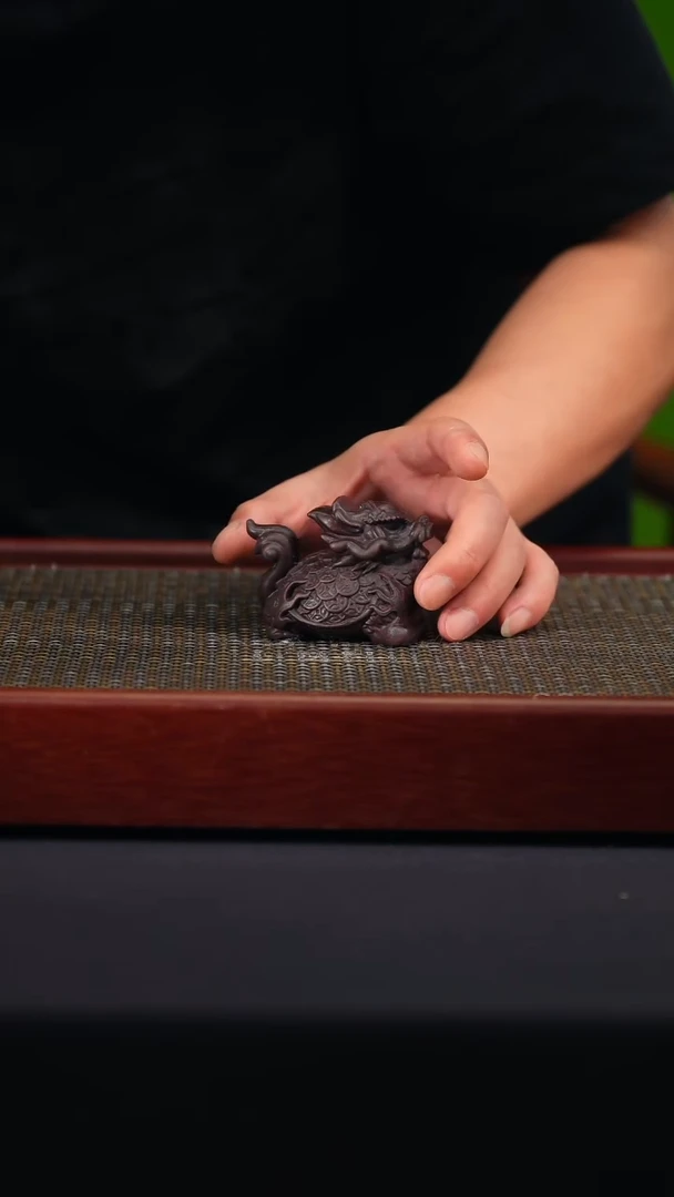 茶壶紫砂宜兴原矿紫砂茶宠