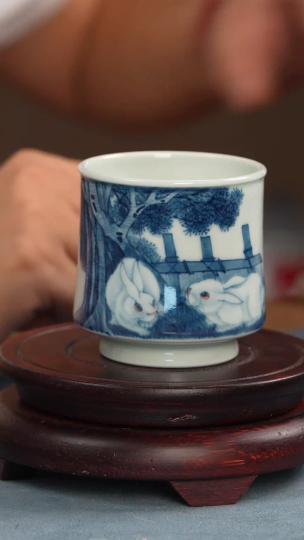 杯子姚贵琥 青花加彩