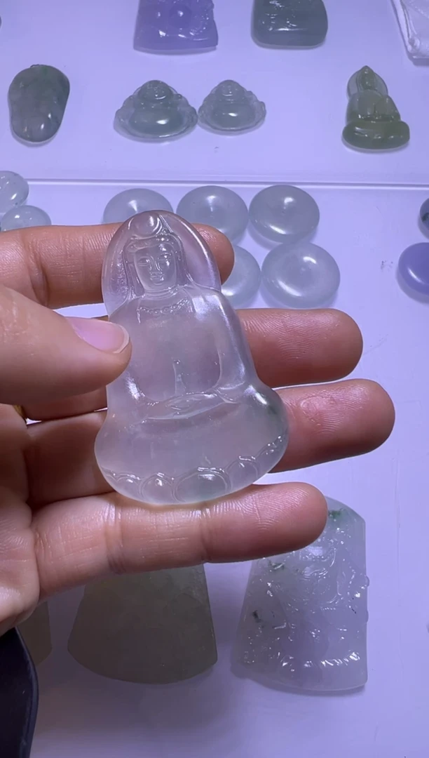 未镶嵌定制翡翠素衣